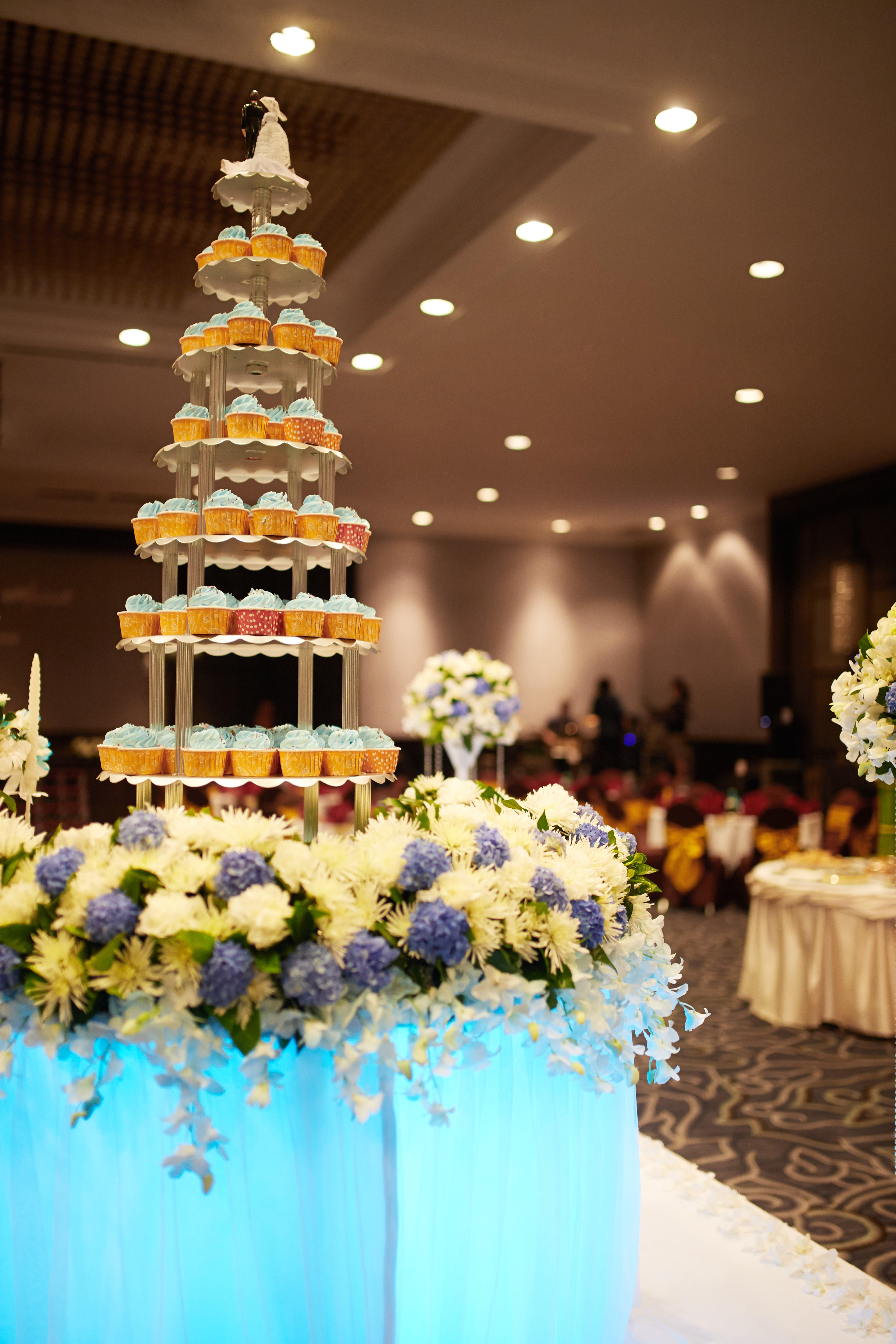 Triple Two Silom Hotel Bangkok Luaran gambar